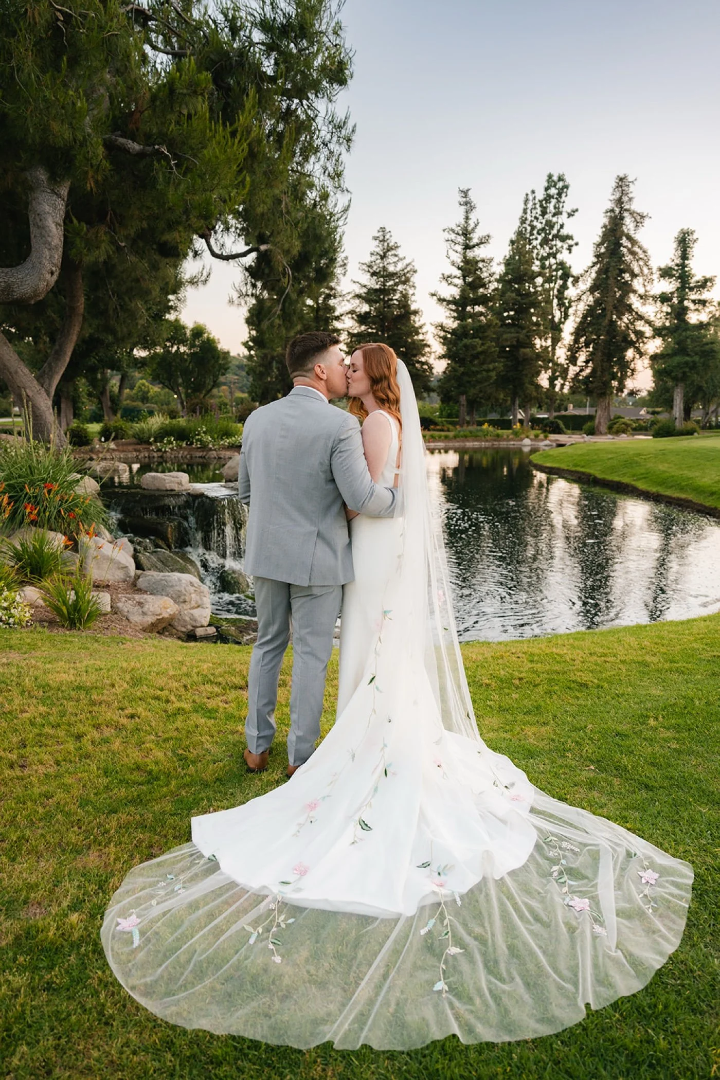 Bride and groom at Glendora Country Club